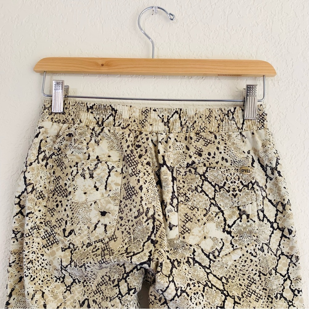 Spell // Aloha Python Jets - image 7